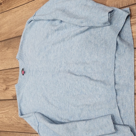 Vince Camuto Light Blue Crewneck Sweater - Picture 3 of 4